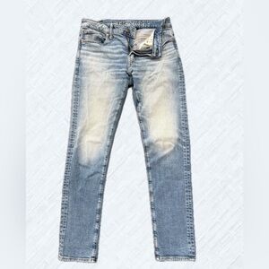 American Eagle Outfitters Light Blue Slim Straight Jeans
